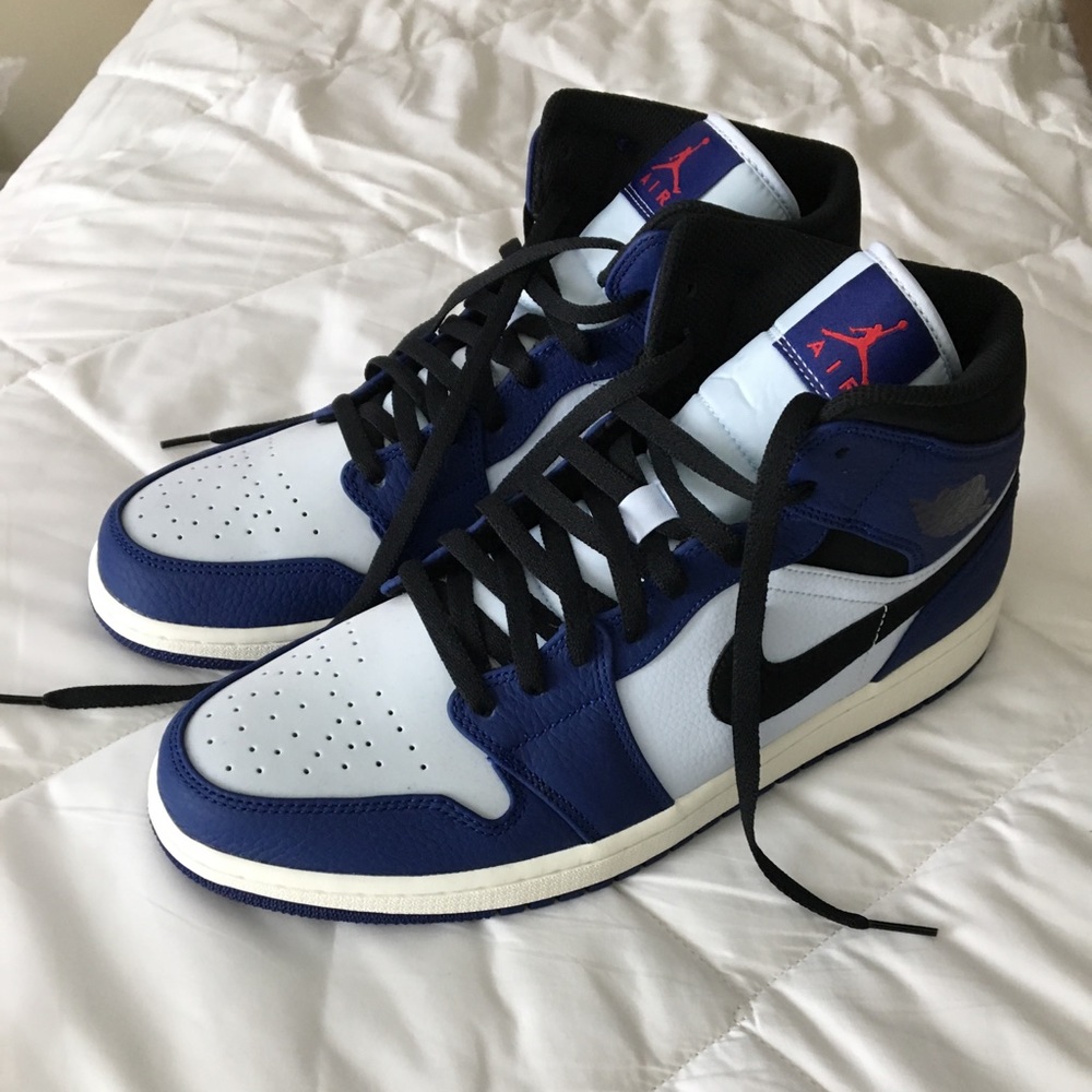 Air Jordan 1 - Royal Blue/Off White